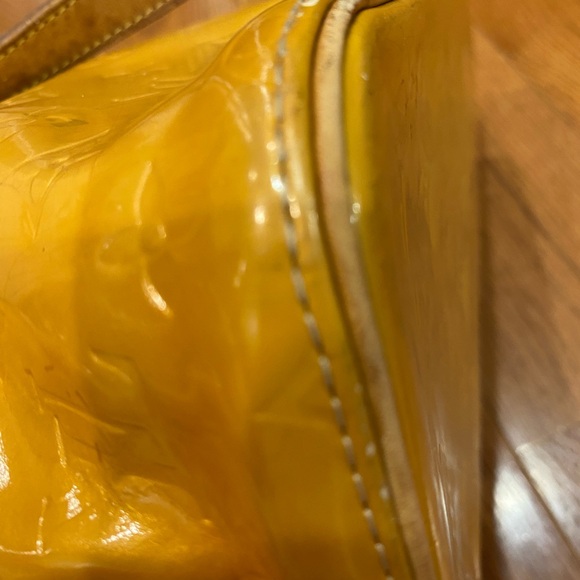 Louis Vuitton Yellow Vernis Tote - Picture 15 of 16